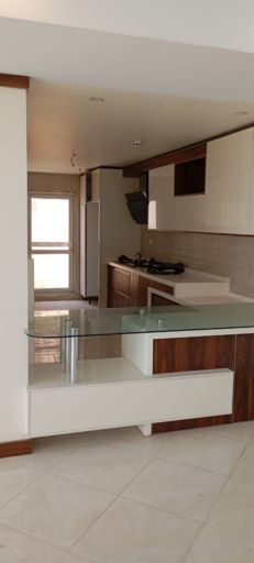 برج دریاچه چیتگر 