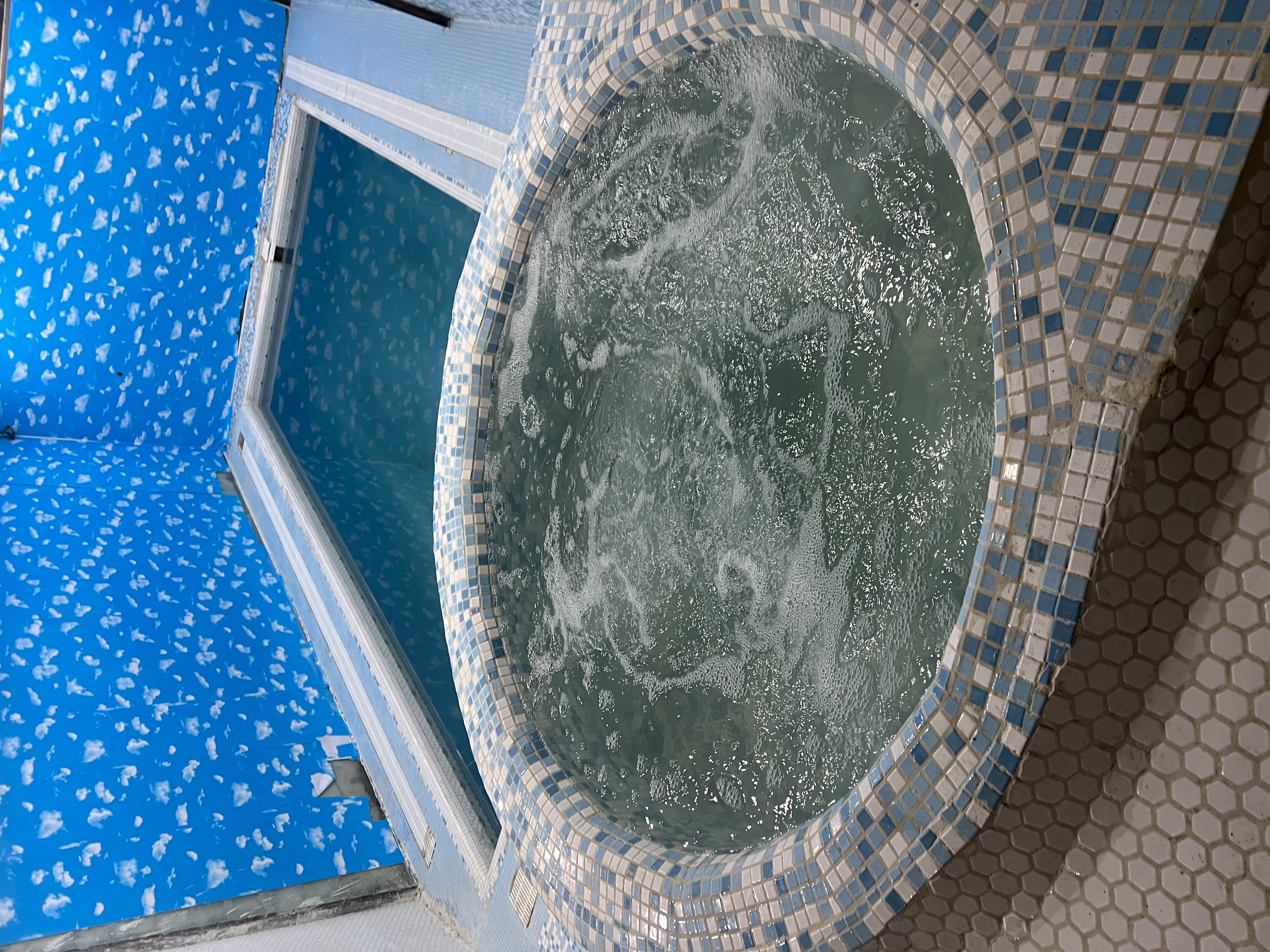 اجاره ویلا استخردار متل قو 