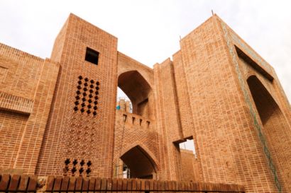 تولیدکننده انواع آجر قزاقی،لعابی،و نما