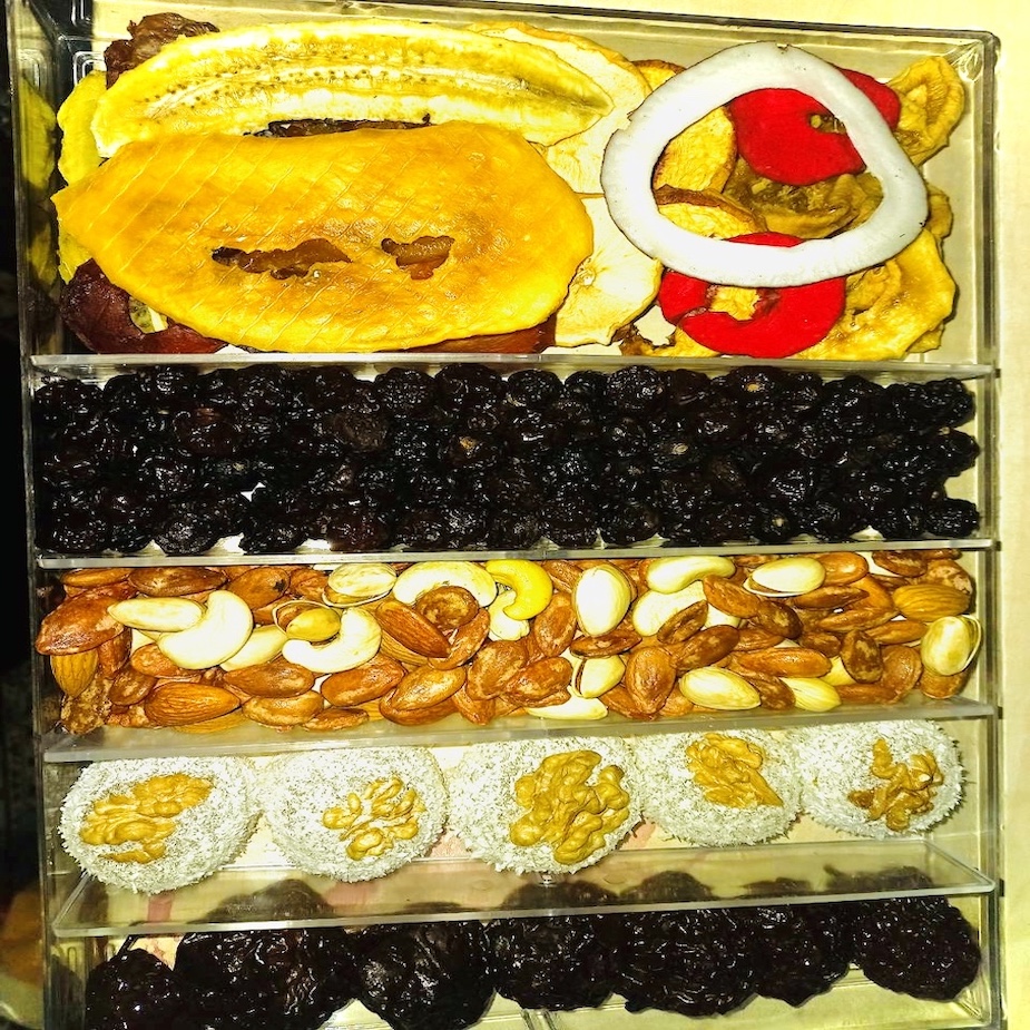 میوه خشک و لواشک ارگانیک