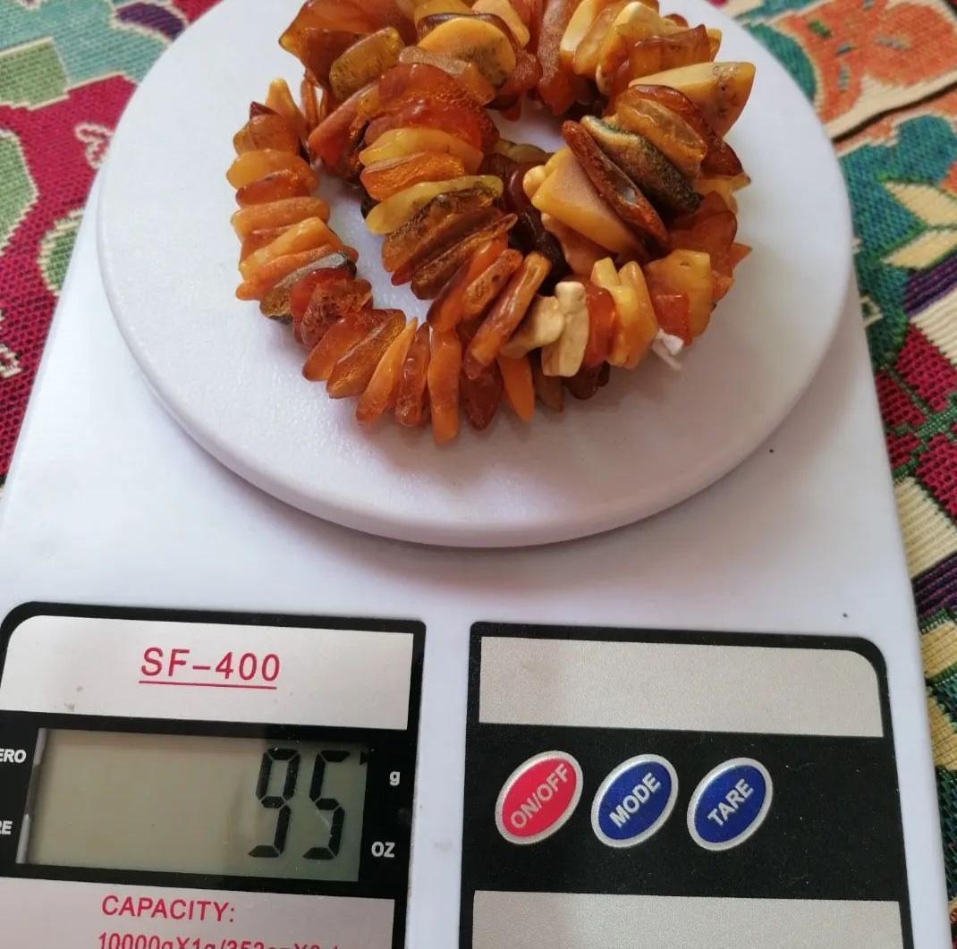 گردنبند سنگ کهربا اصل