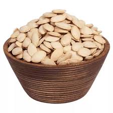 تخمه کدو و آفتاب گردان 