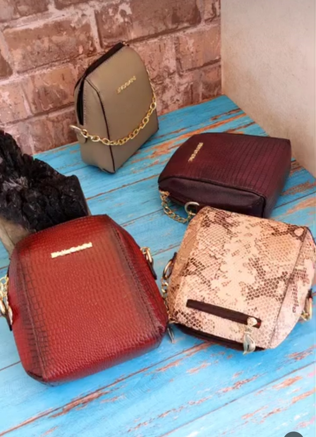 چرم طبیعی دست دوز 