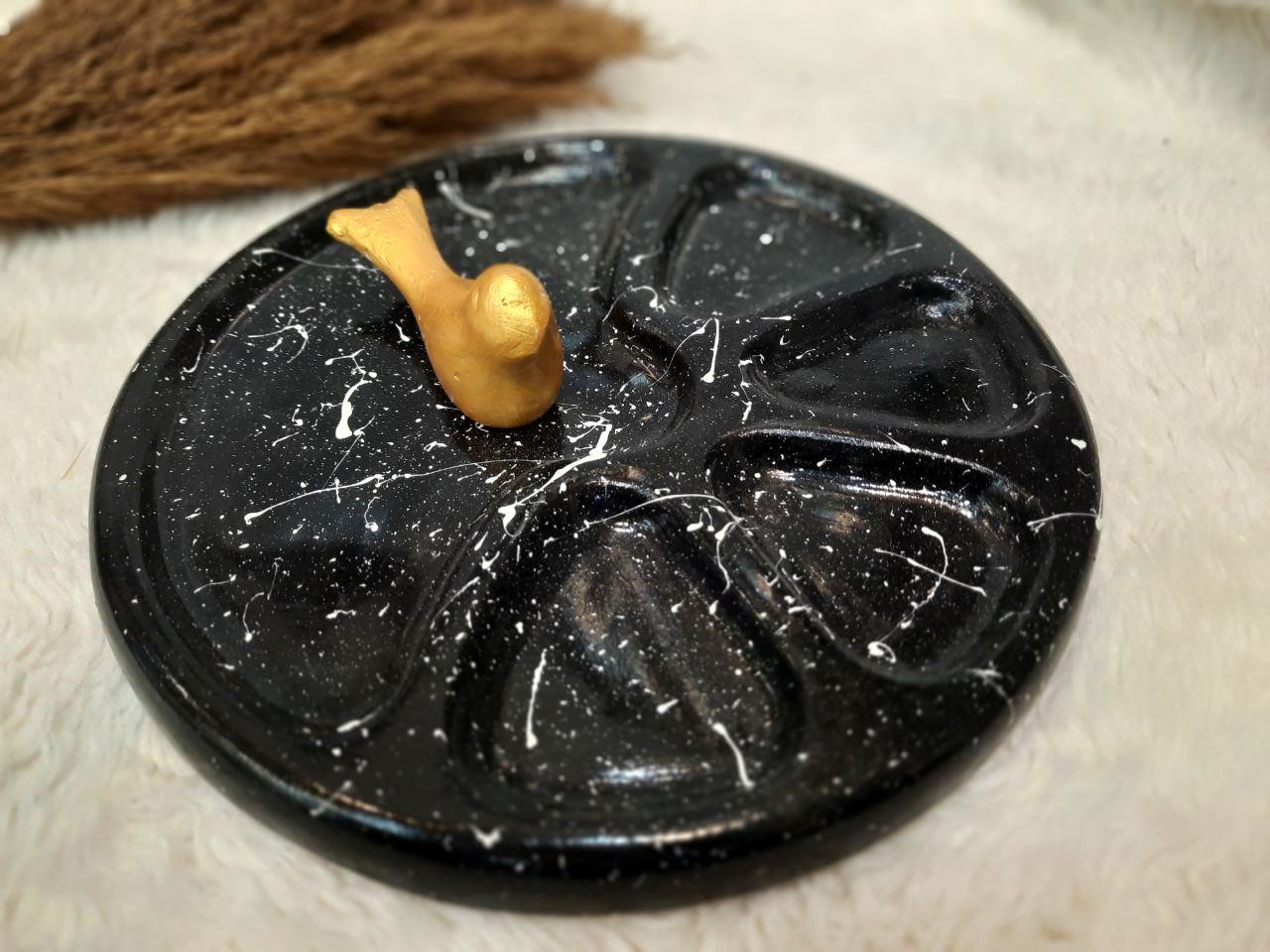 ظروف سنگ مصنوعی
