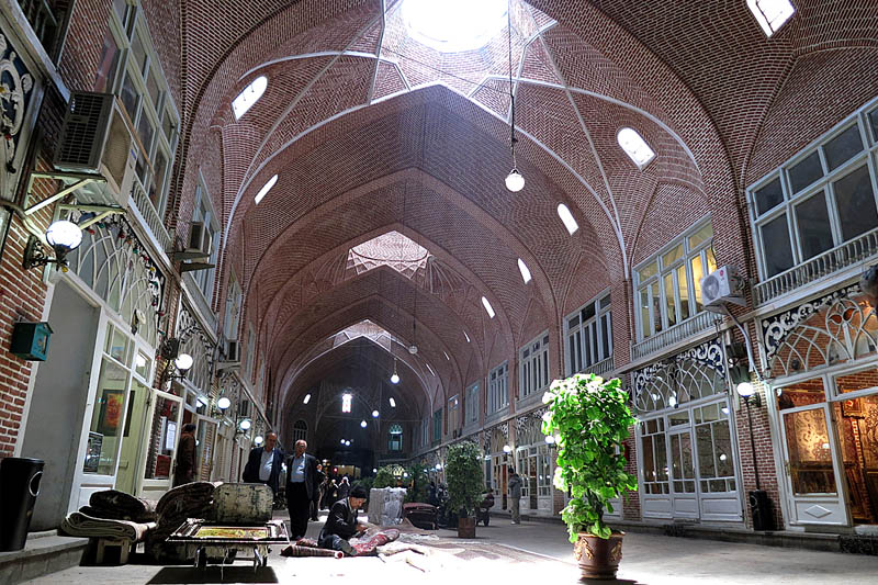 ارسال عنواع سوغاتی از تبریز