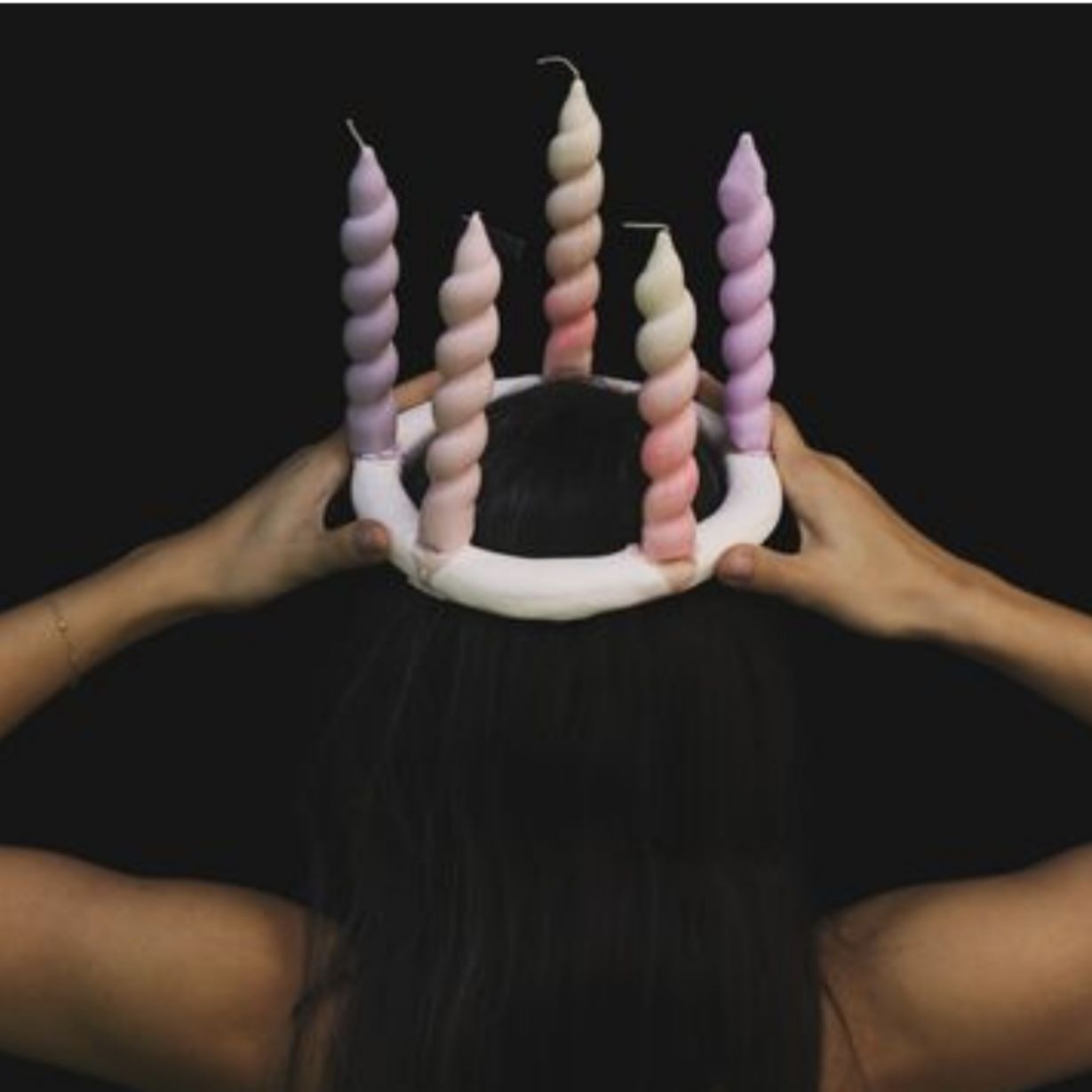 شمع با دیزاین جواهر