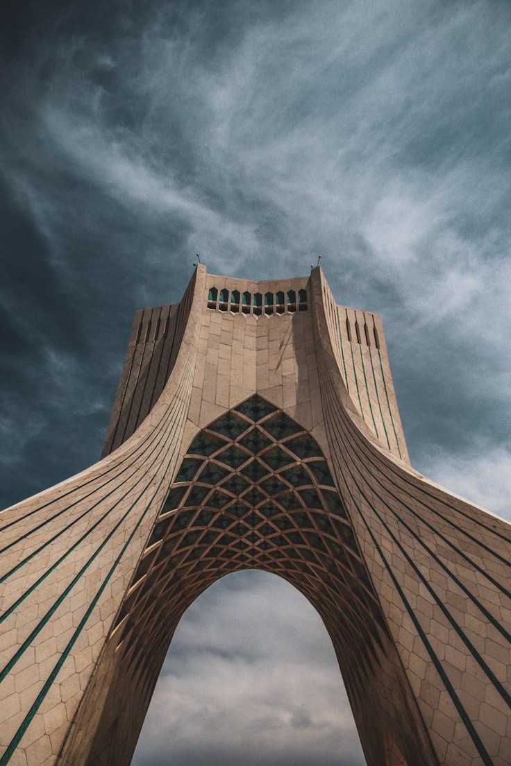 خدمات پزشکی و تفریحی در ایران 