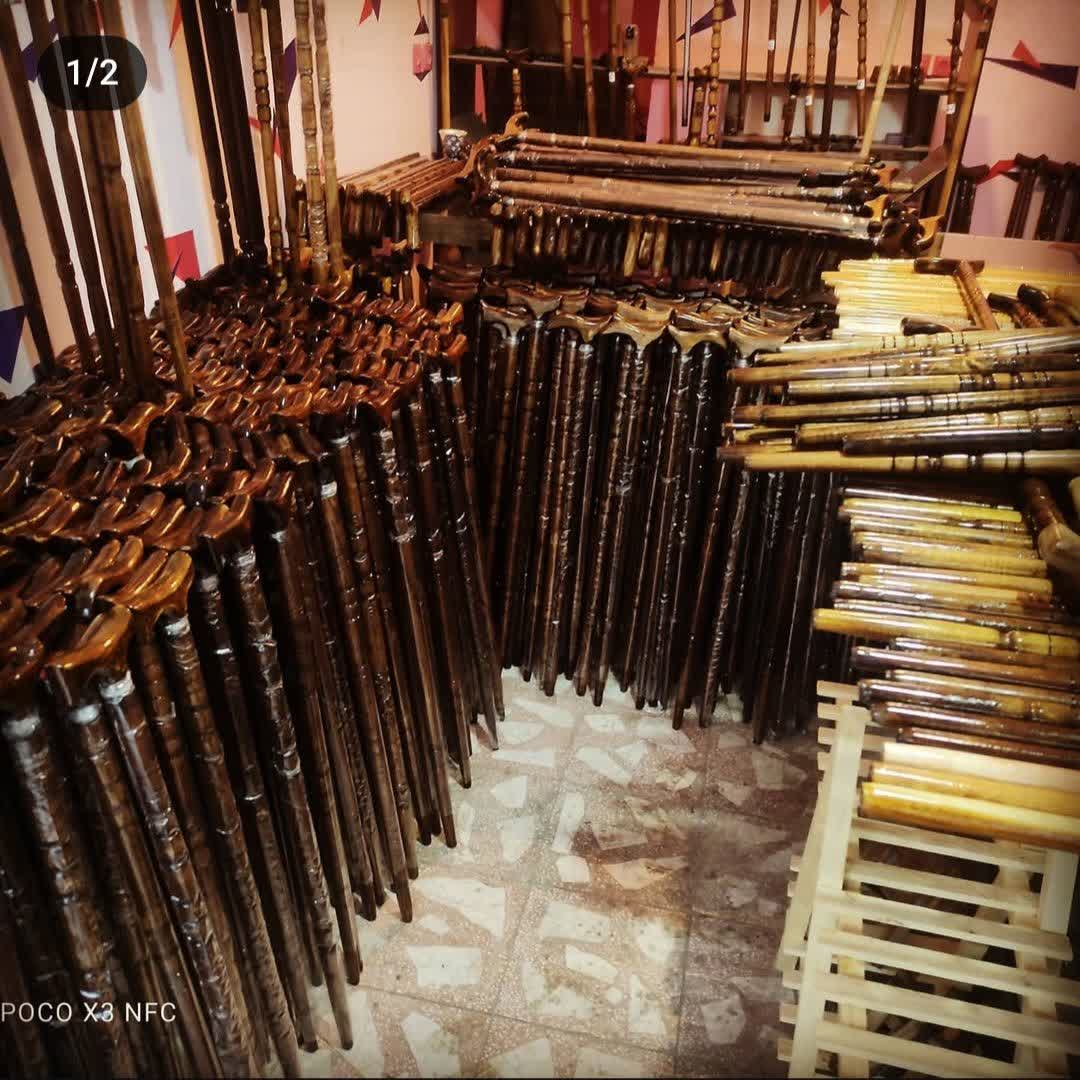 عصای چوبی
