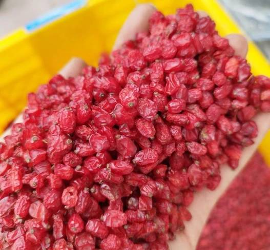 زرشک اعلا پفکی 