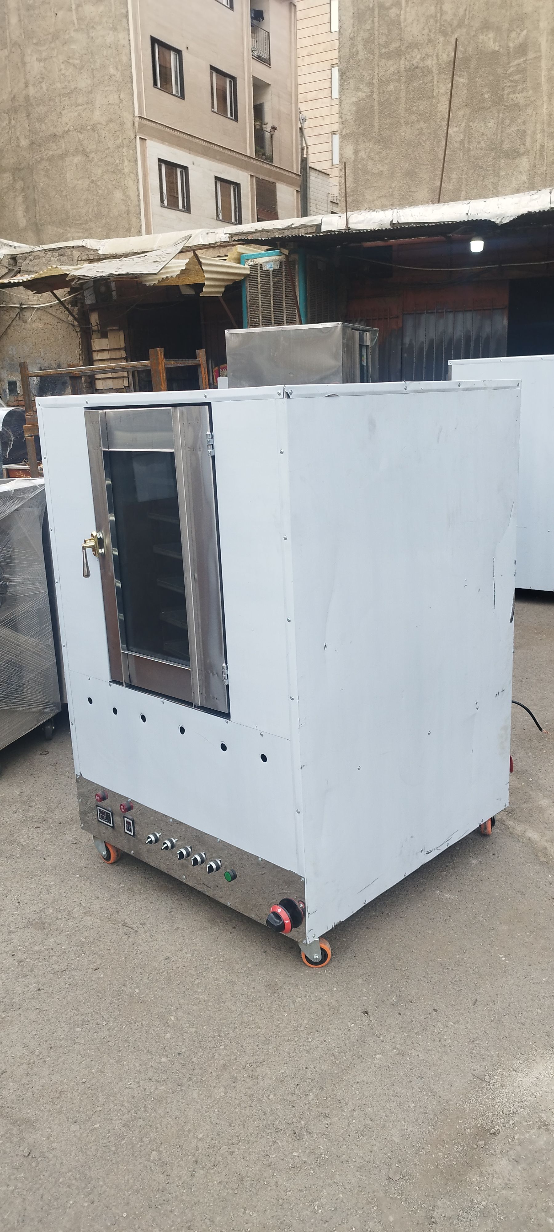 ساخت ماشین آلات صنایع غذایی