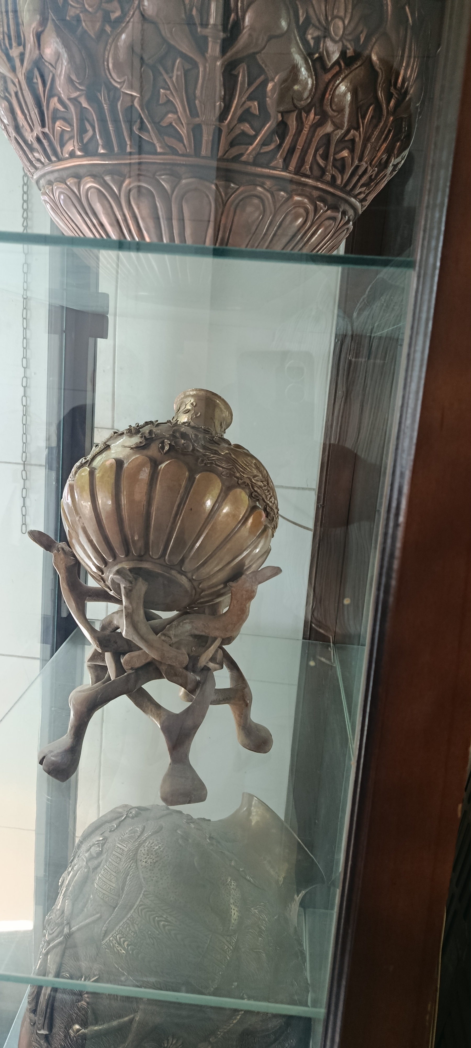 ظروف مسی بسیار زیبا