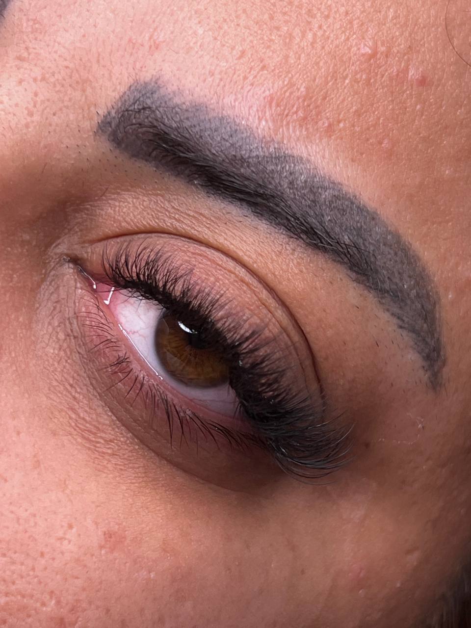 جویای کار مژه و ابرو