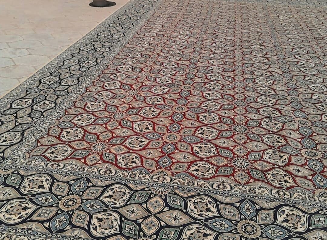 فرش 100 متری دستبافت