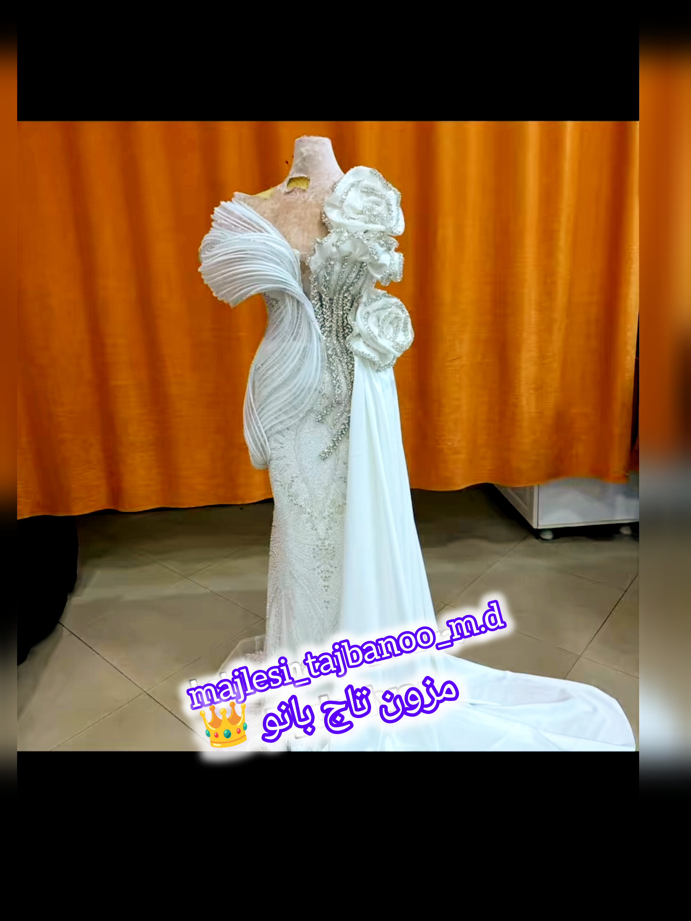 مزون لباس مجلسی و عروس