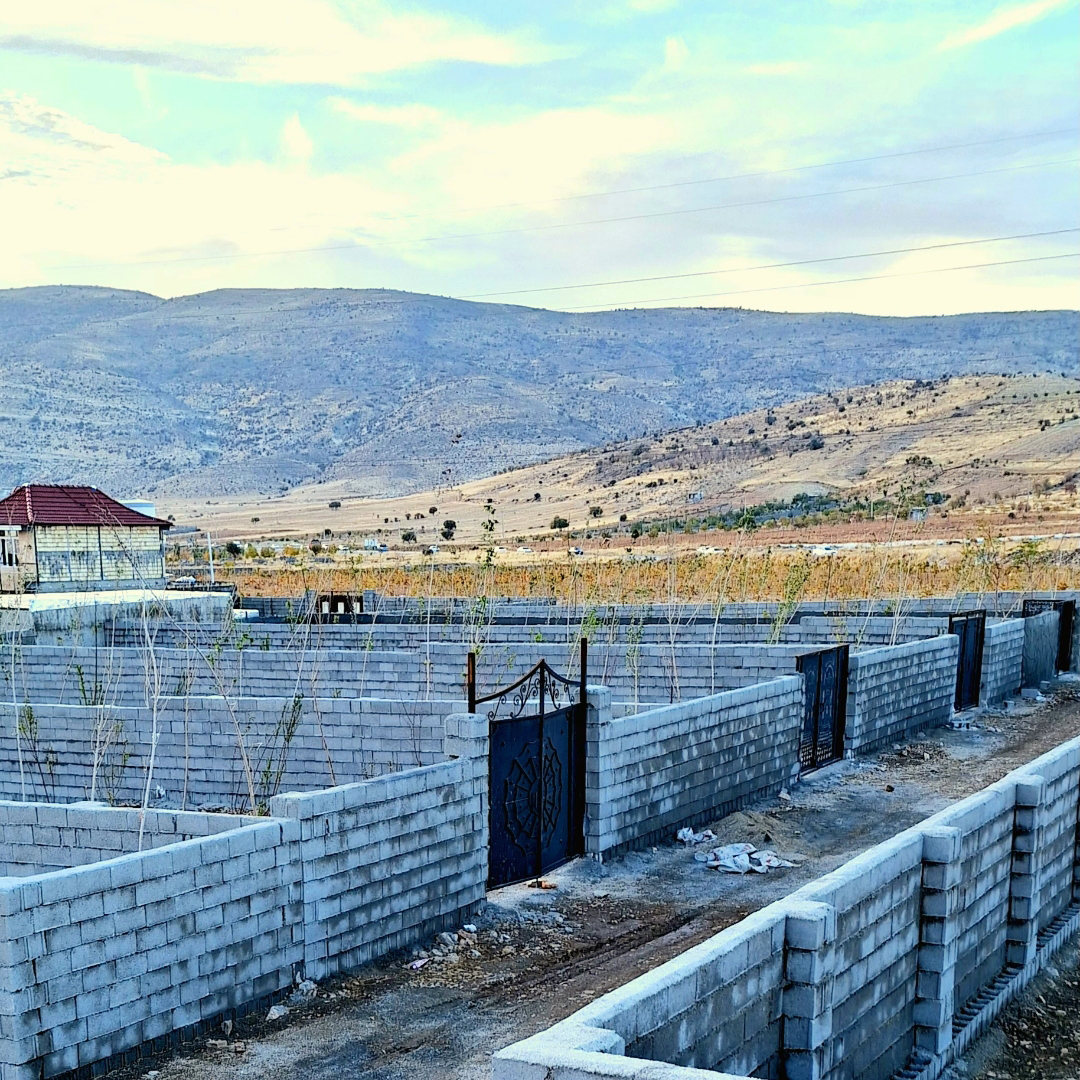 زمین املاکی 