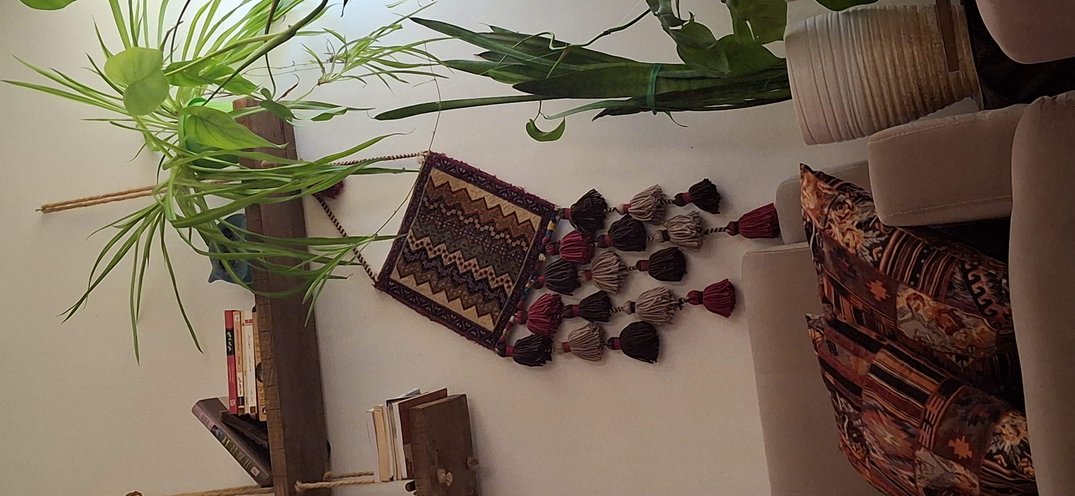 آویز دیوار سنتی