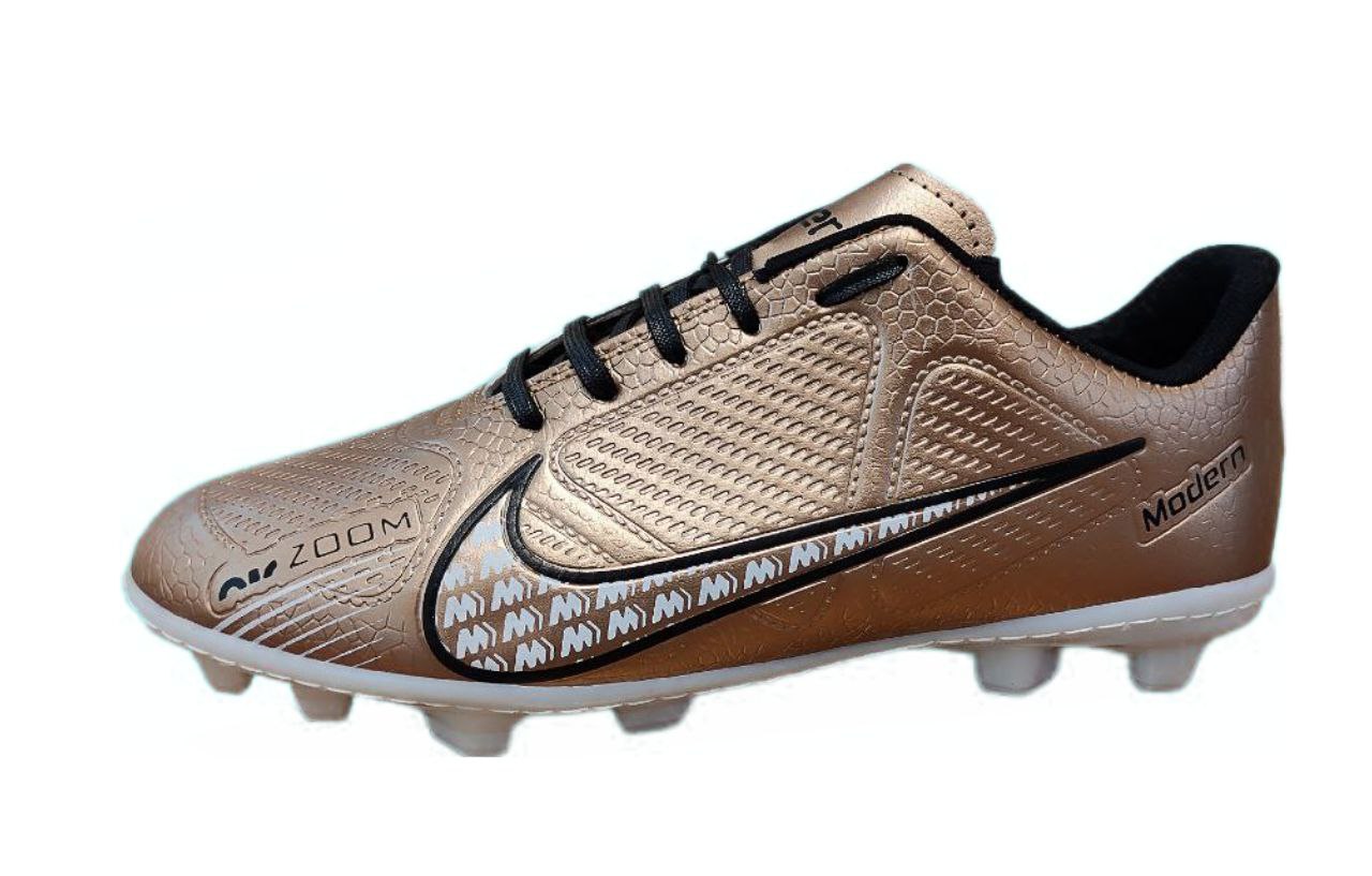 Football sohes