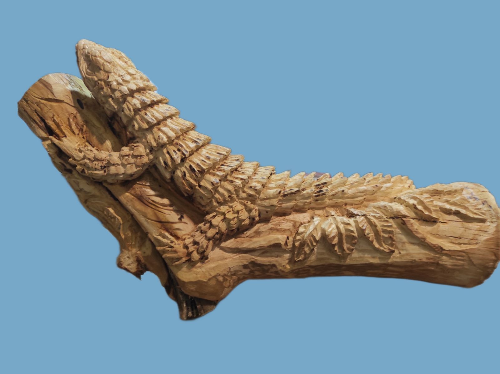 مجسمه های چوبی