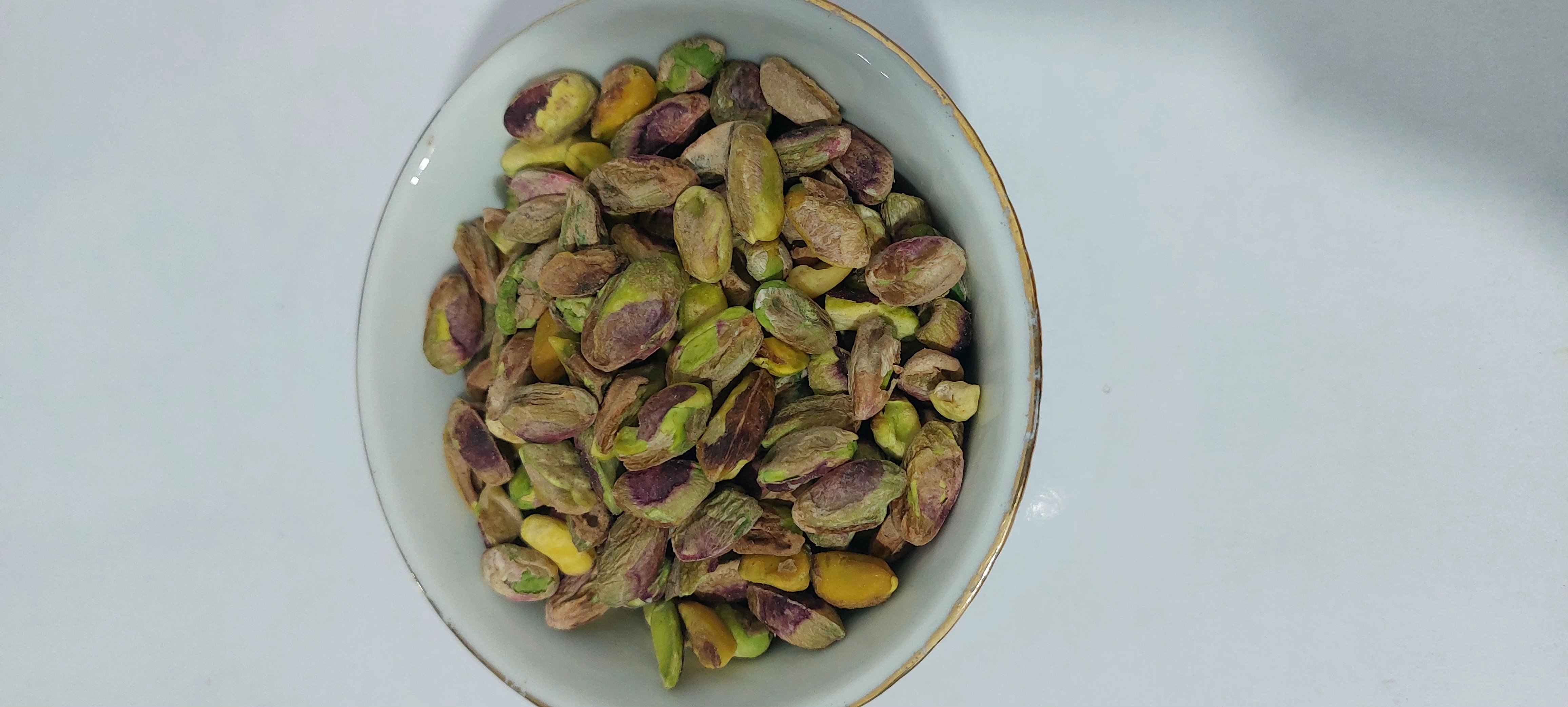 پسته مرغوب