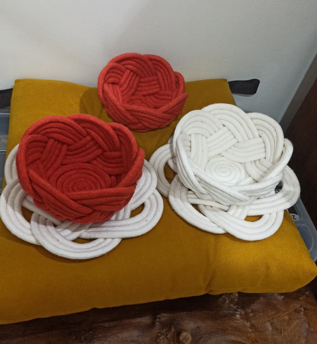 گره تزئینی 