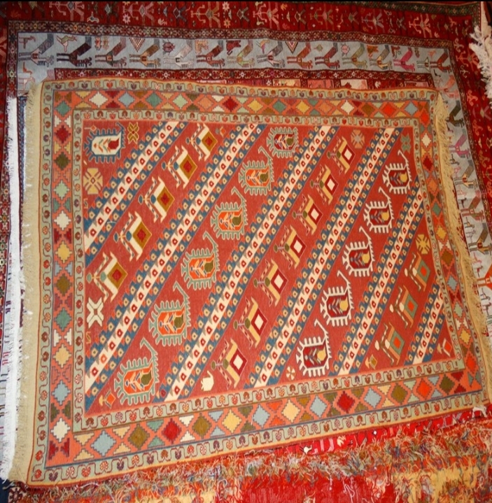 دستبافته های زیبا و بی نظیر عشایری