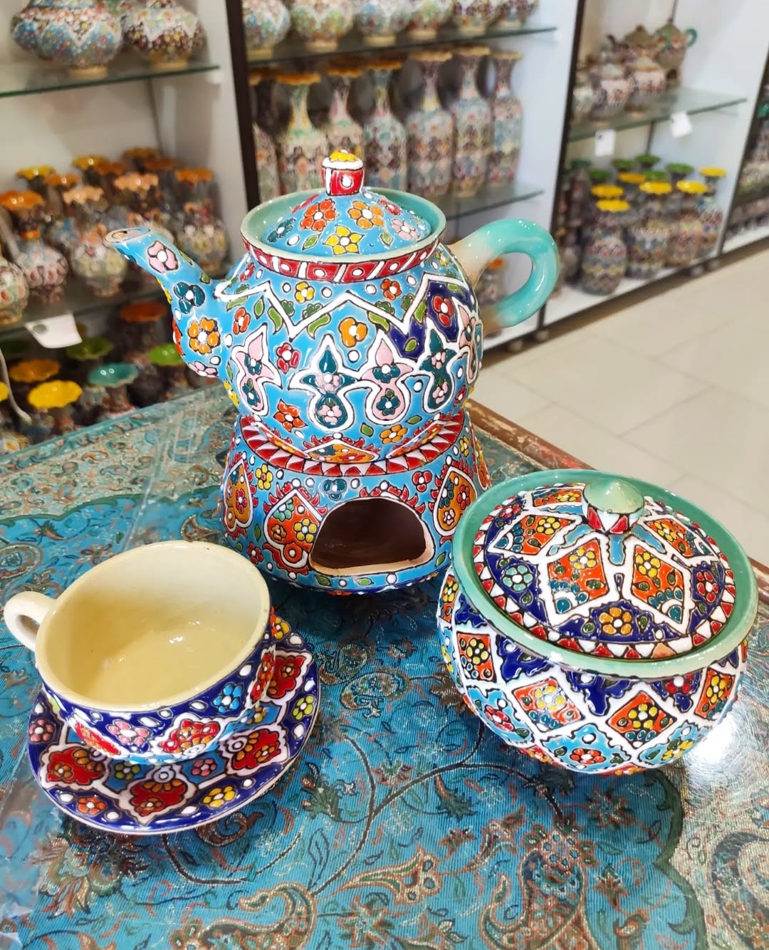 ظروف میناکاری