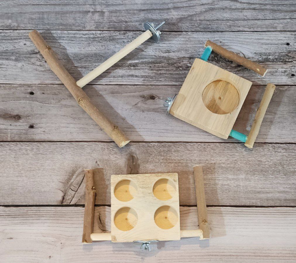 اسباب بازی پرندگان و حیوانات خانگی