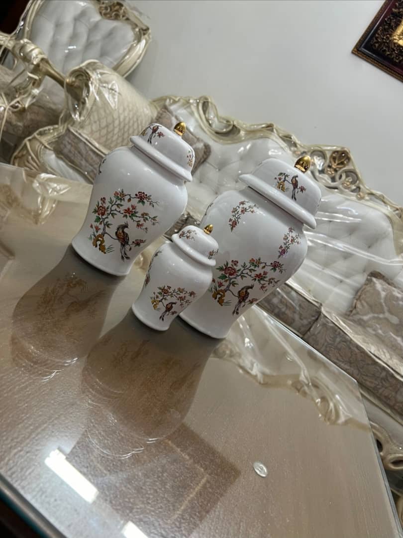 دکوری و تزئینی 