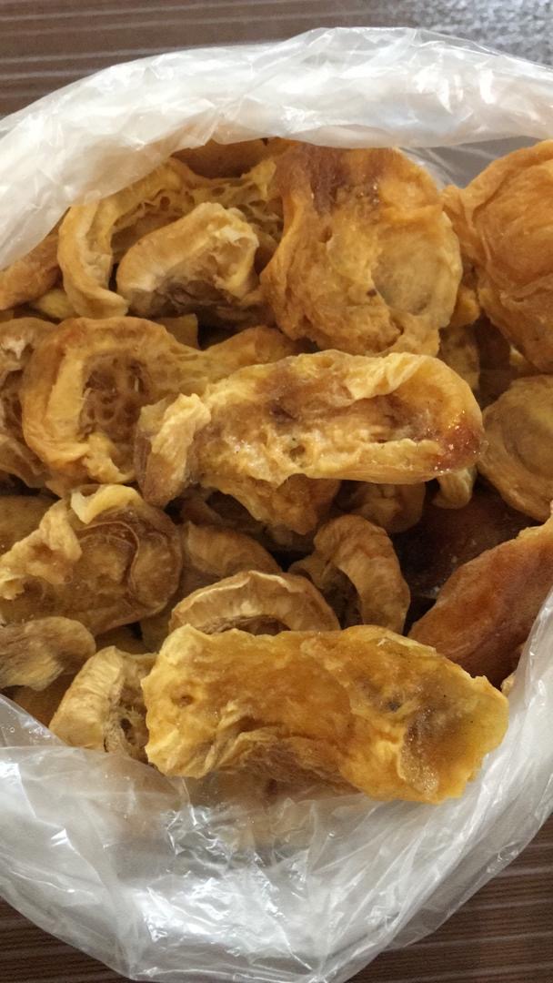 خشکبار گردو توت خشک