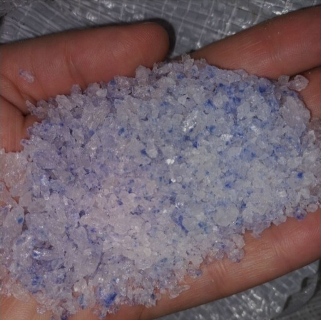 Blue salt (نمک آبی)