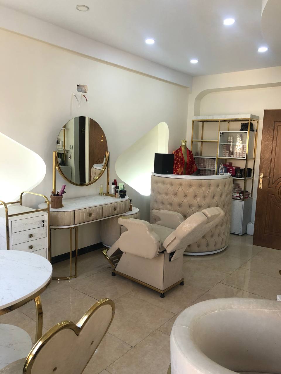 فروش وسایل سالن زیبایی 