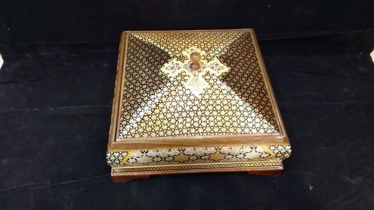 صنایع دستی خاتم کاری
