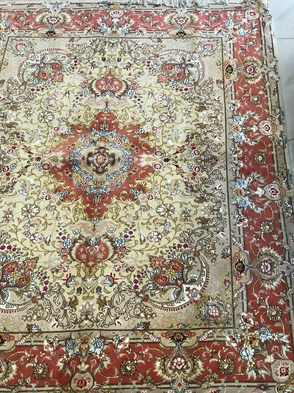 فرش گل ابریشم تبریز