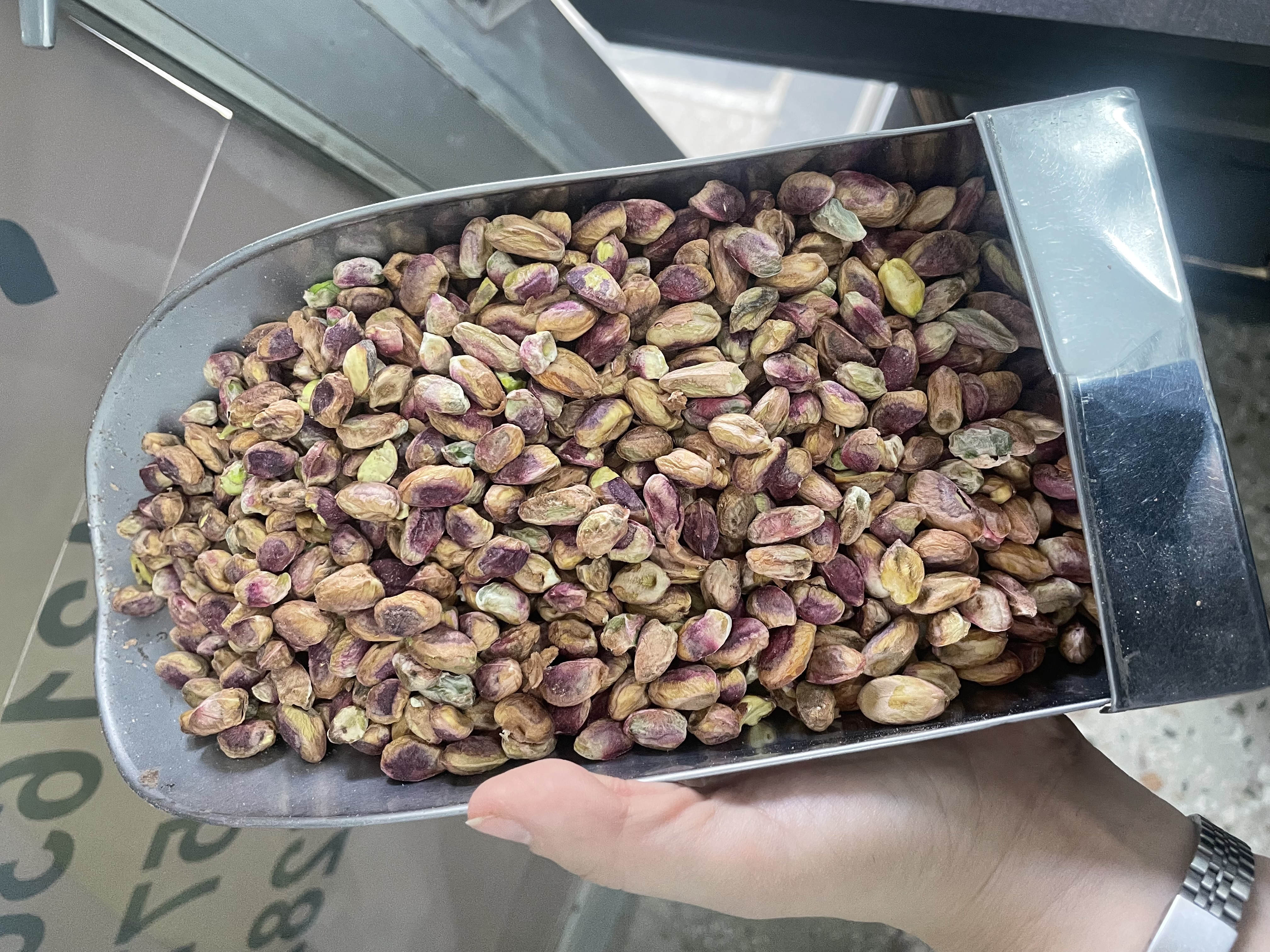 فروش پسته و مغز