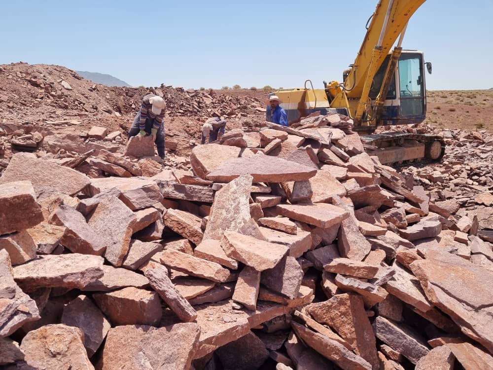 فروش سنگ لاشه ورقه‌ای