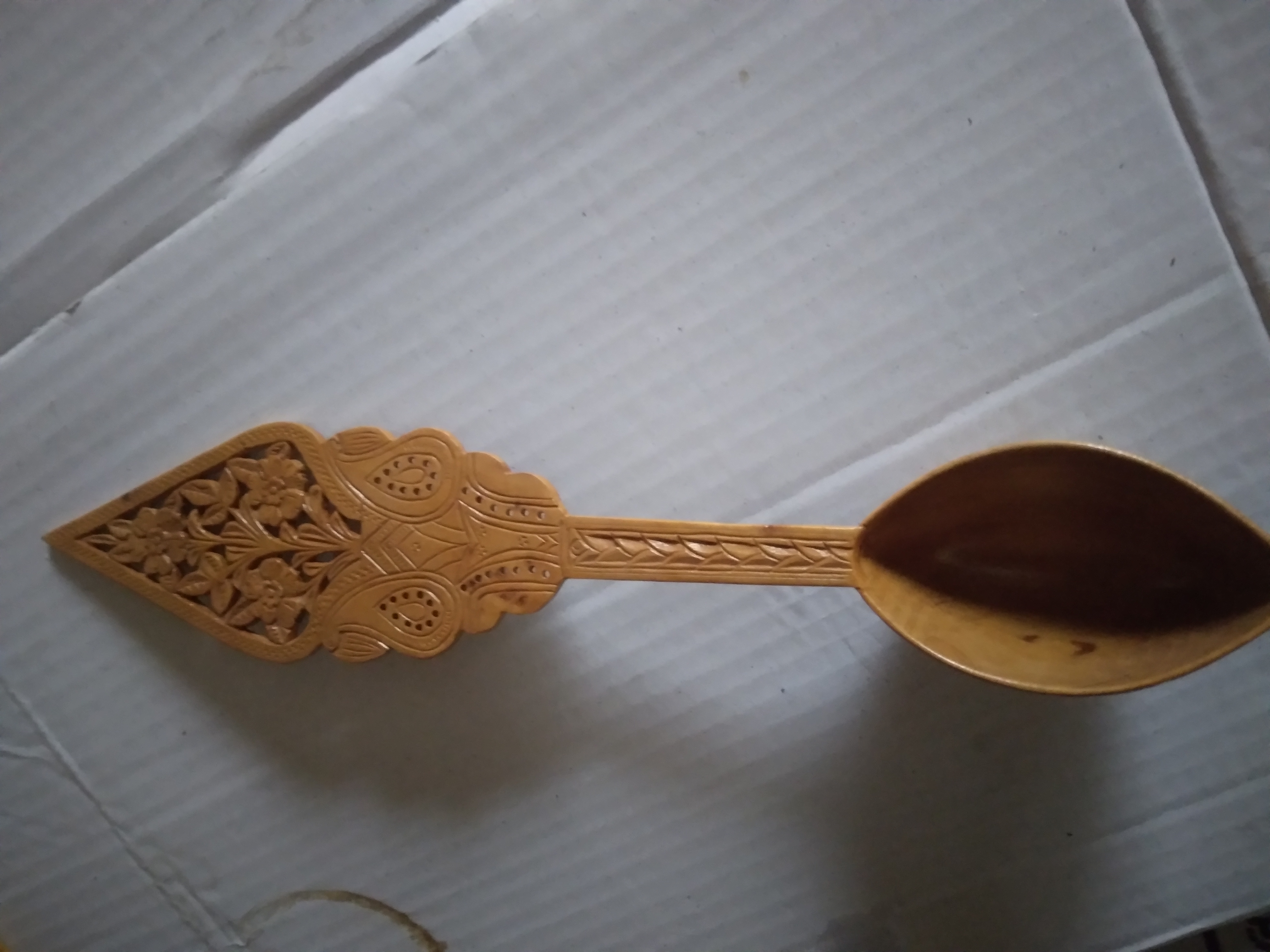 صنایع دستی چوبی منبت کاری شده