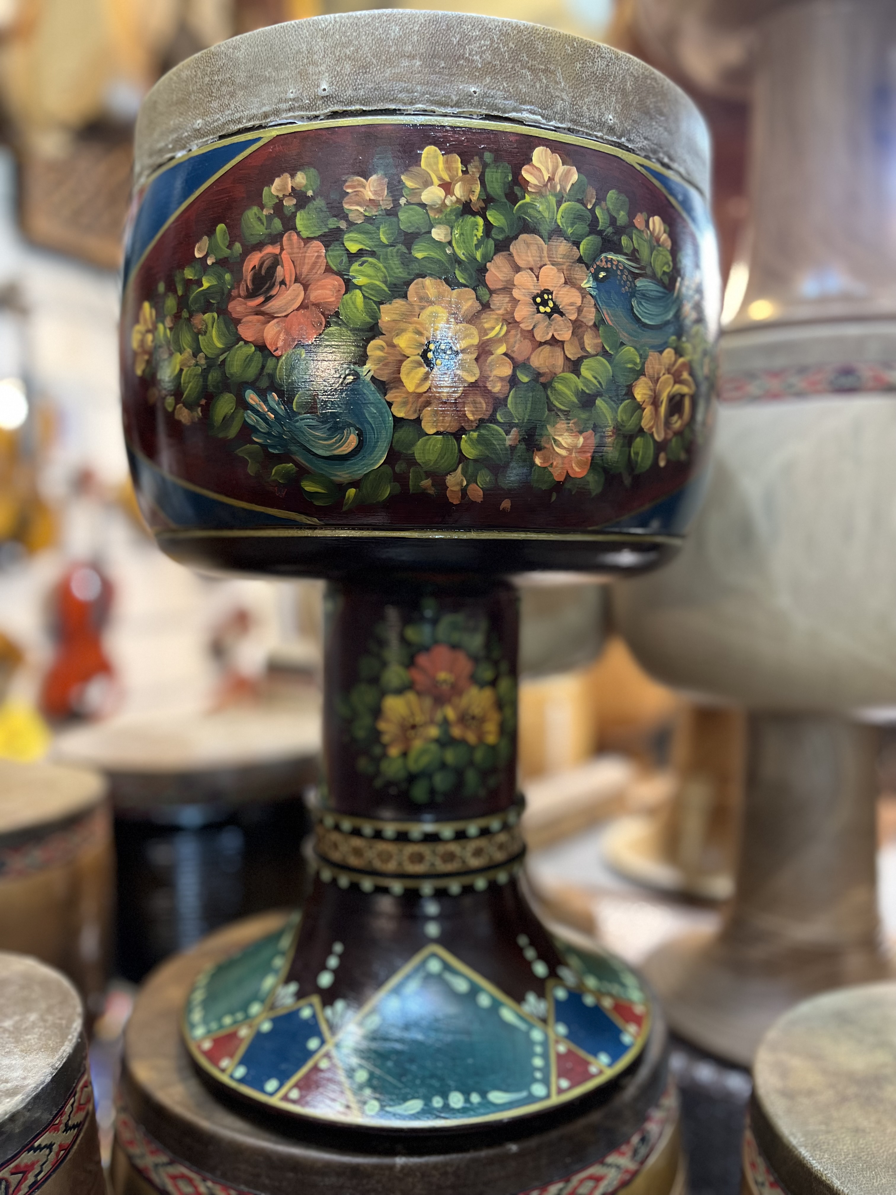 تولیدکننده ادوات موسیقی اصیل ایرانی 