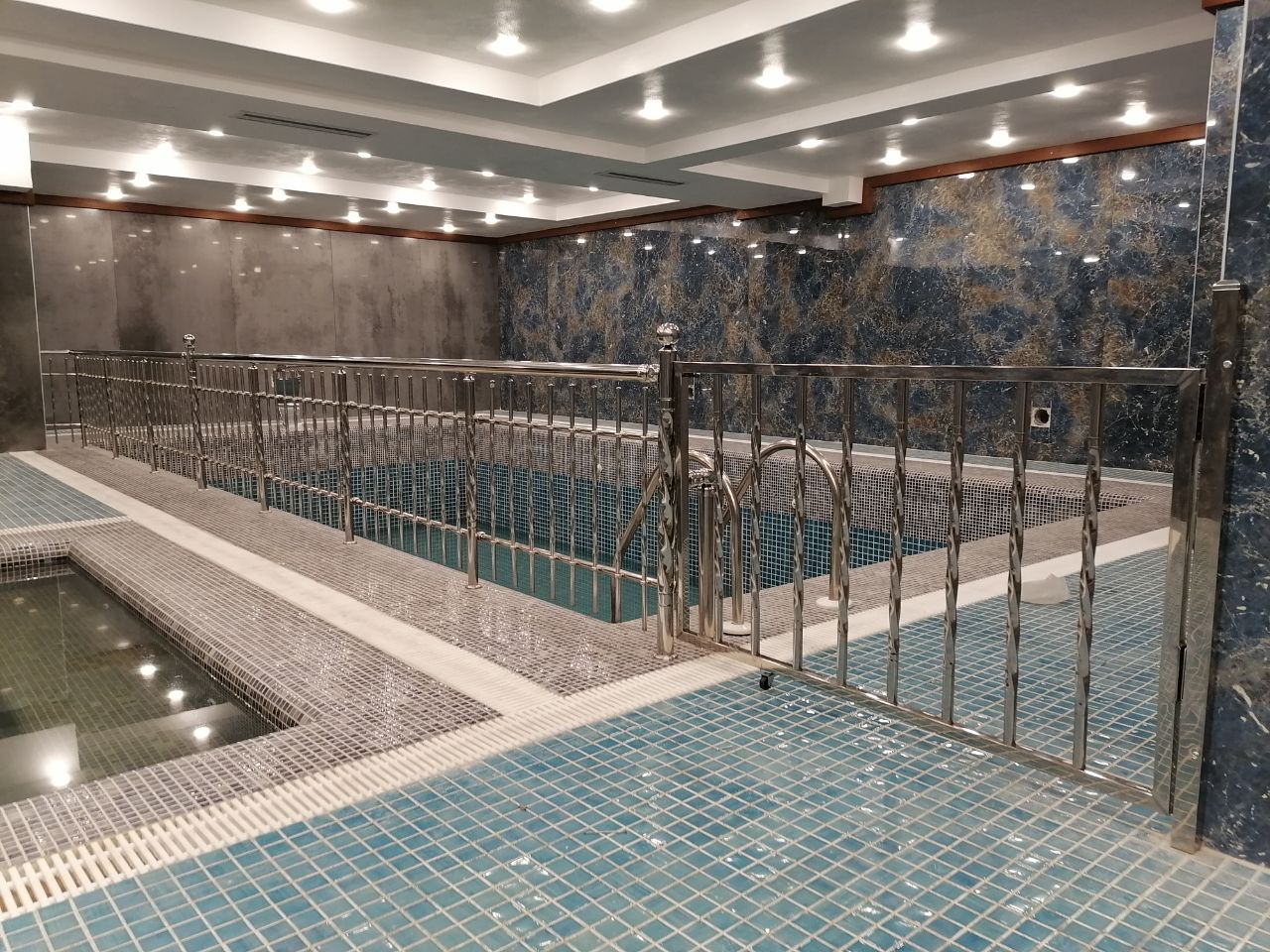 نرده استیل 