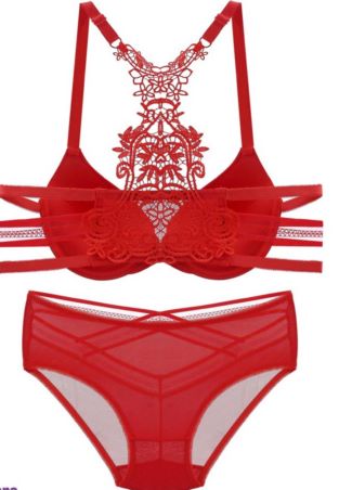 لباس زیر زنانه 