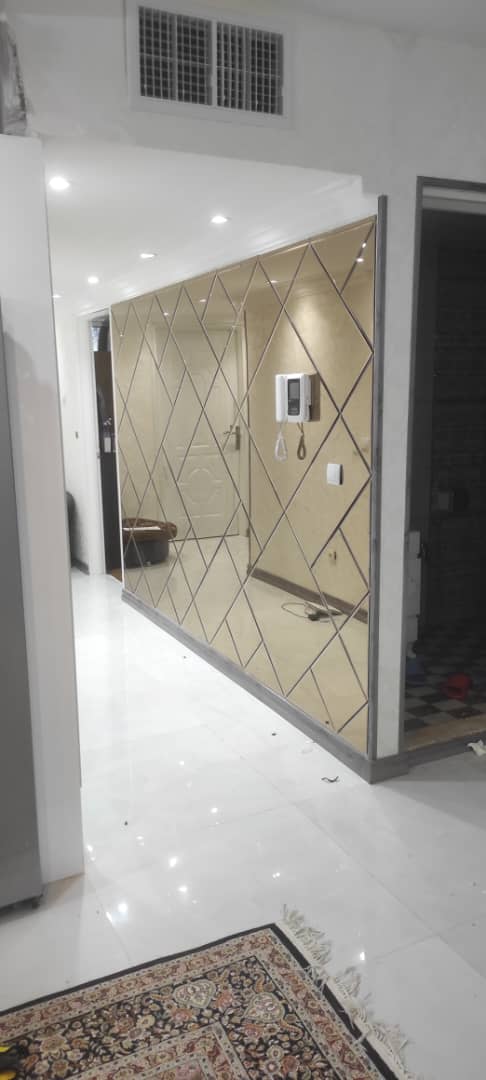 آینه دکوراتیو 