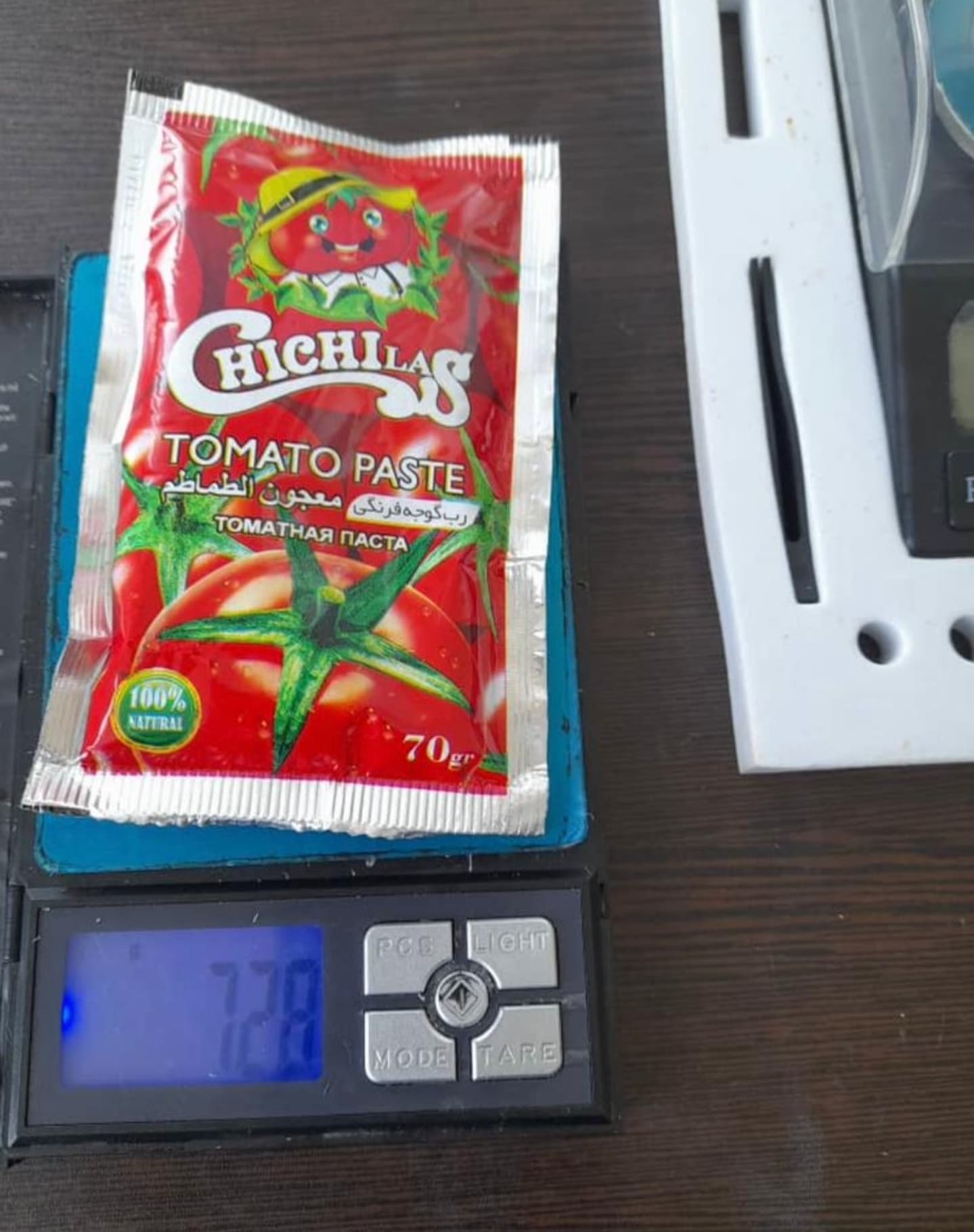 فروش عمده کشمش رب گوجه و ...