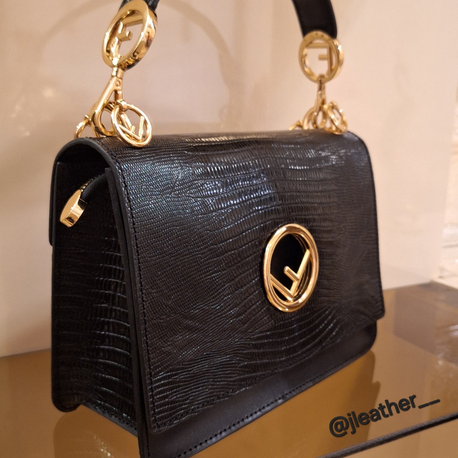 محصولات چرم طبیعی گاوی اعلای تبریز