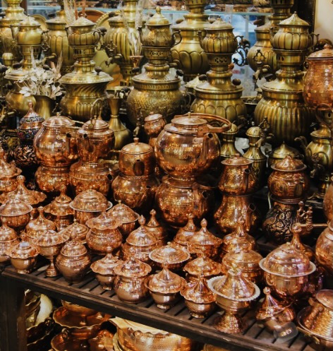 Selling copper utensils