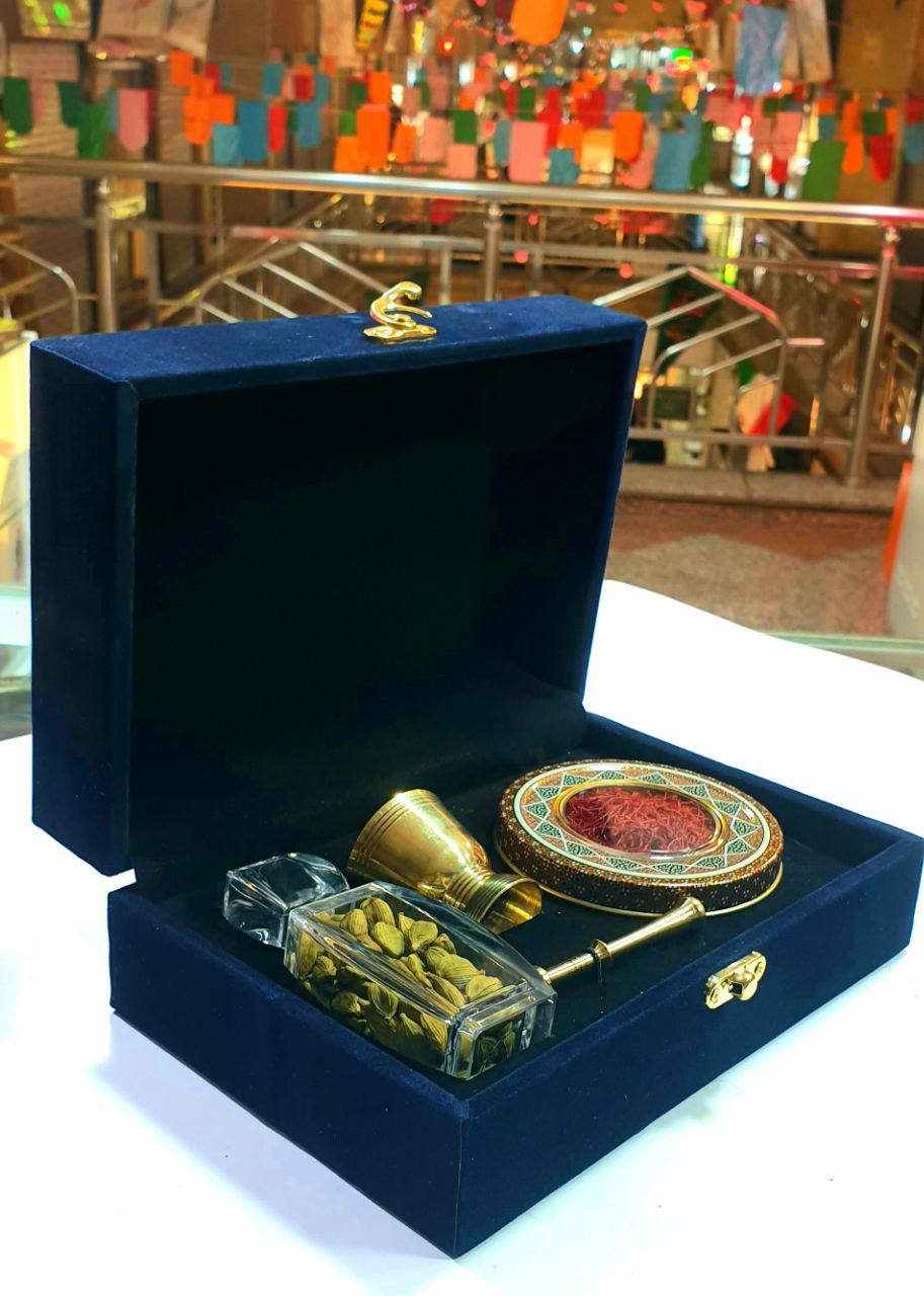 پک هدیه زعفران و زعفران اعلا