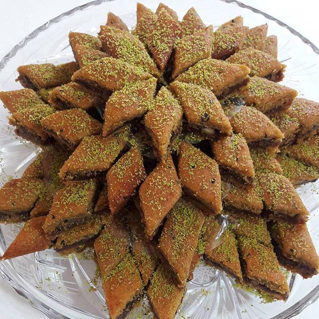 شیرینی کلمپه درجه یک 