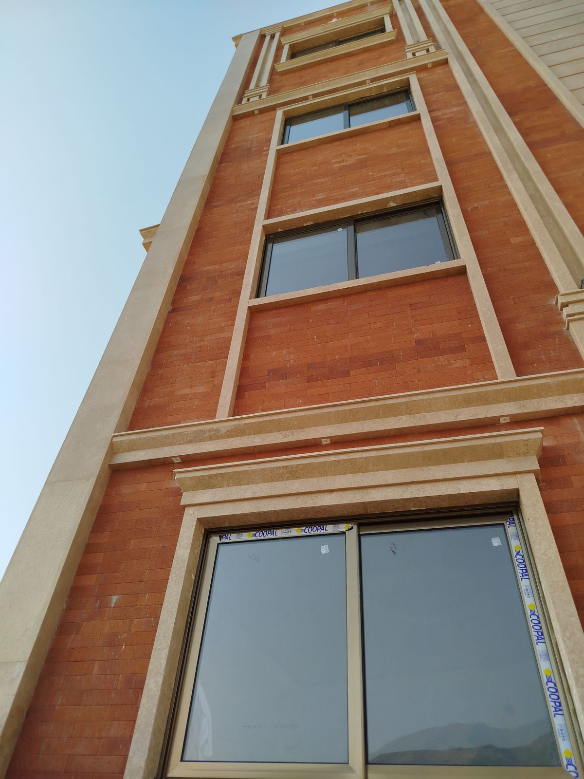 درب و پنجره دوجداره 