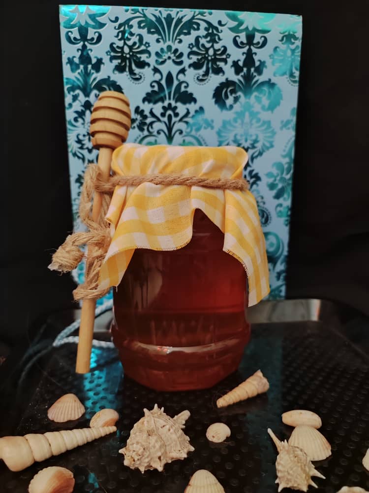عسل طبیعی و ارگانیک و طعم سلامتی