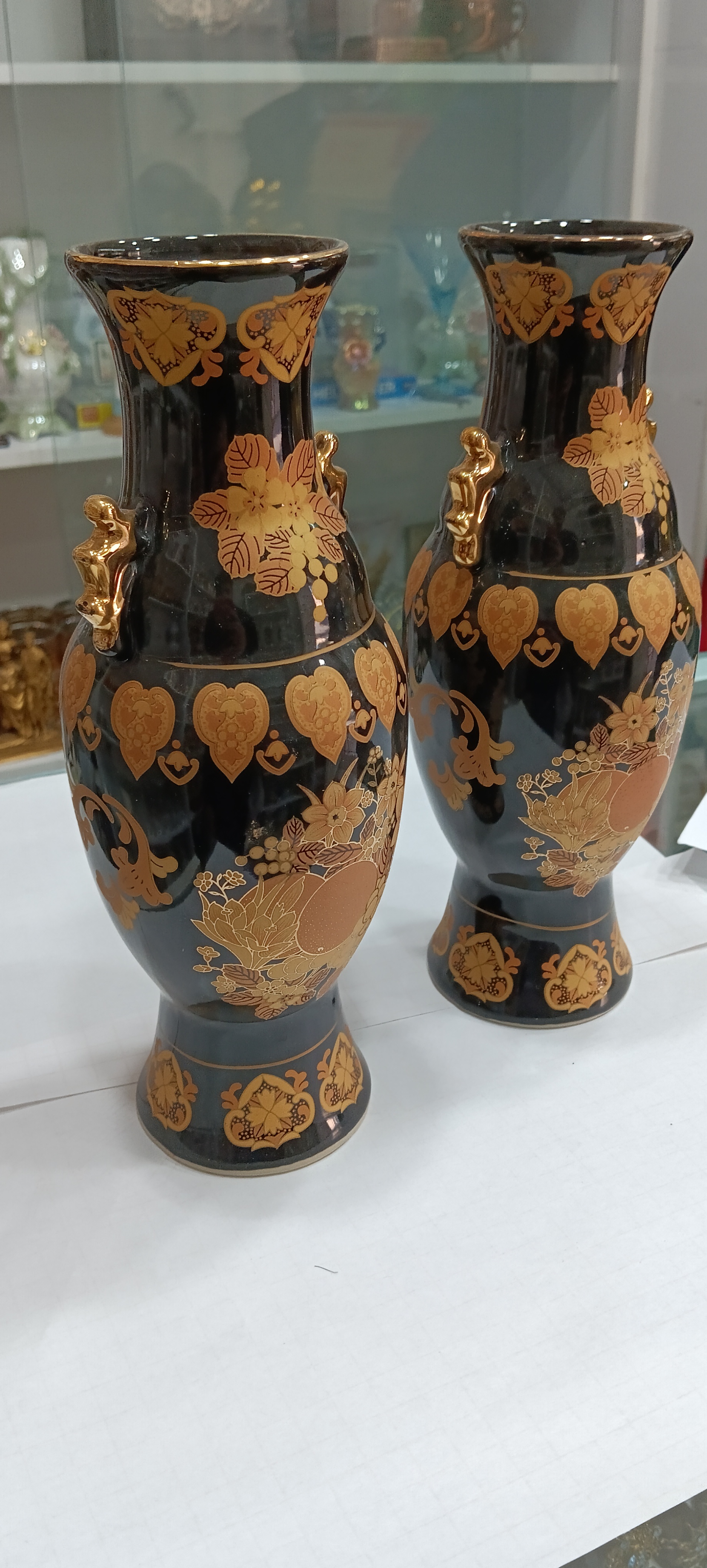 گلدان انتیک قدیمی
