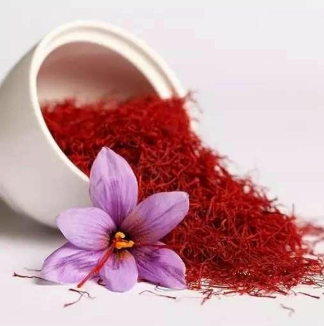 زعفرون اصیل ایرانی 