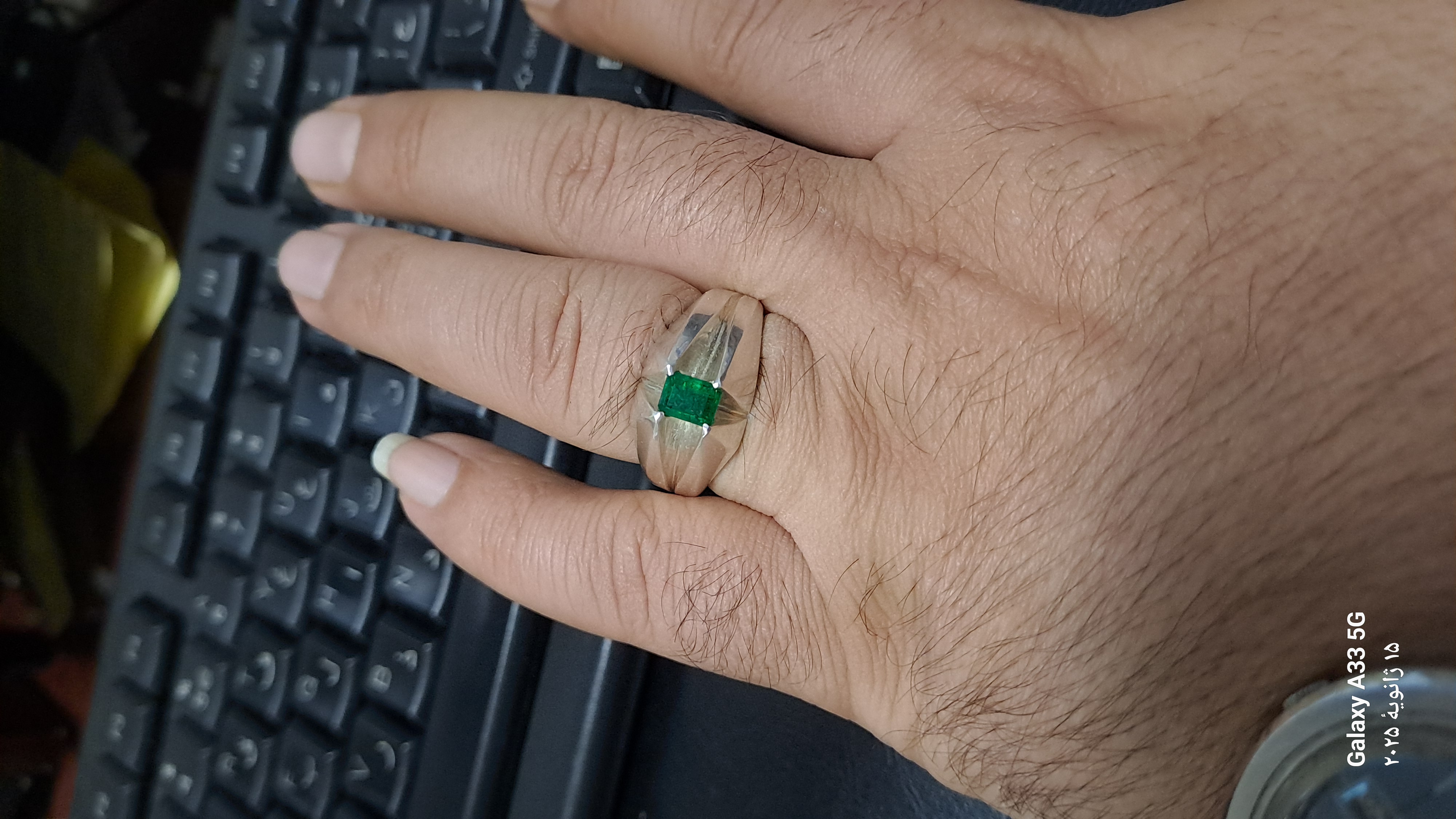 انگشتر نقره دستساز با نگین زمرد پنجشیر